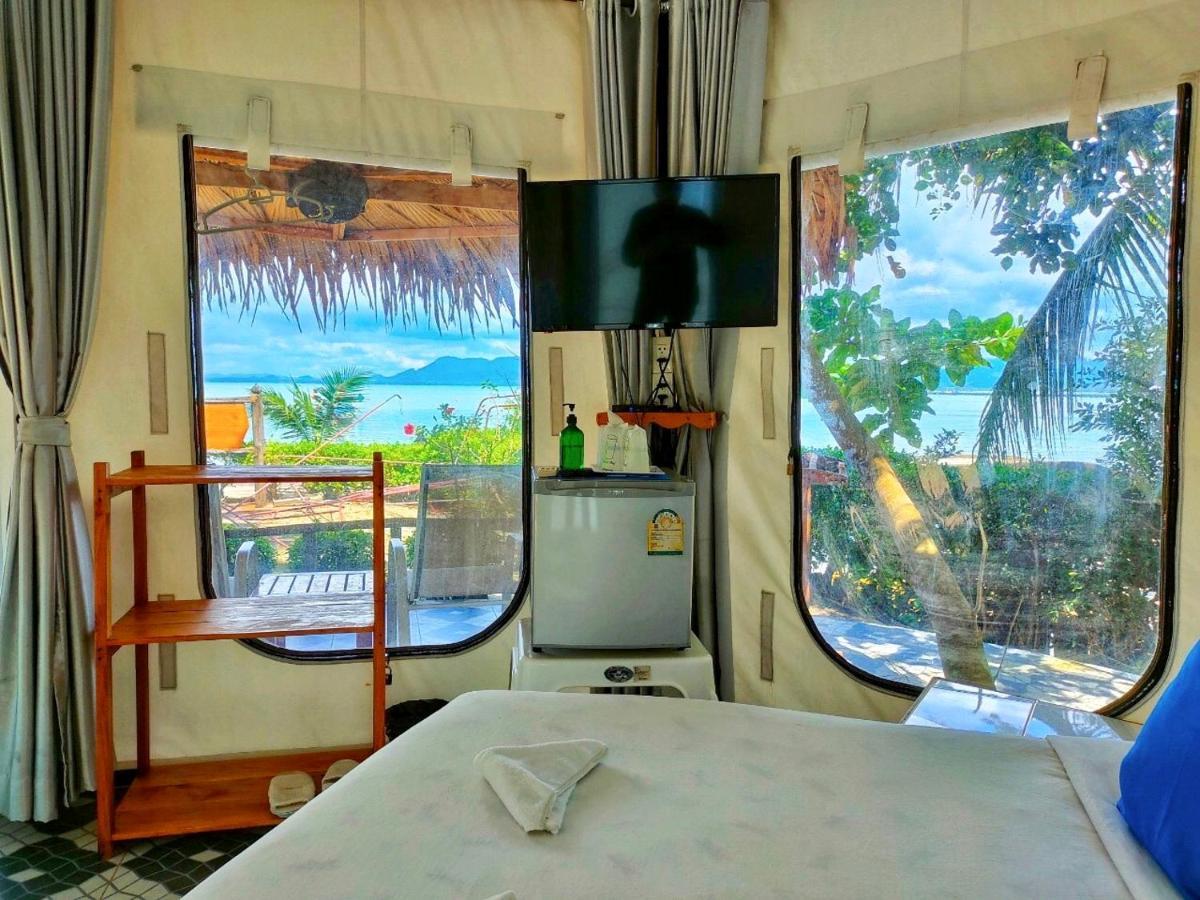 Mook Montra Resort Sea Front Ко Моок Екстериор снимка